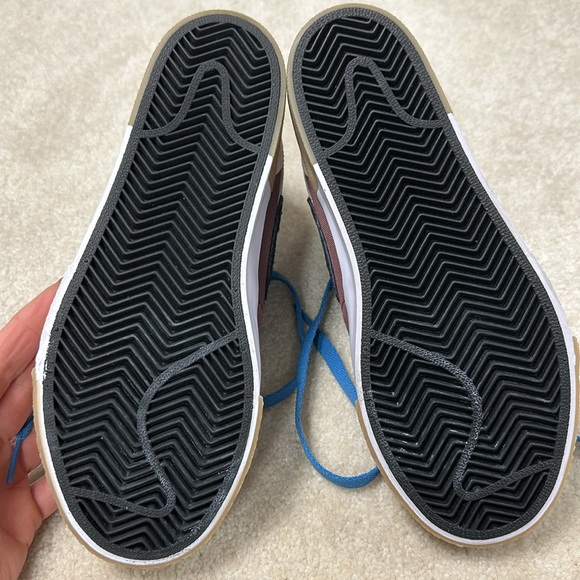 Nike SB Blazer Mid Mosaic - Wine Blue Pink - DA8854-600 Never worn. No box - Picture 8 of 10